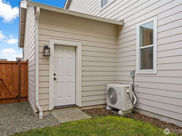 6700 Skipper Lane SE, Port Orchard WA 98267