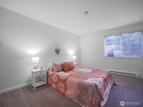 12618 100th Lane NE J146, Kirkland WA 98034