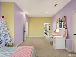 2049 NE Amhurst Court, Poulsbo WA 98370