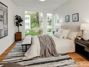 633 13th Avenue E, Seattle WA 98102