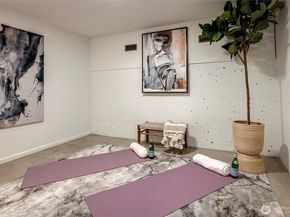 633 13th Avenue E, Seattle WA 98102