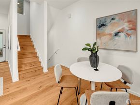 633 13th Avenue E, Seattle WA 98102