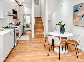 633 13th Avenue E, Seattle WA 98102