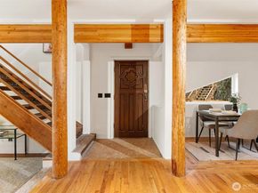 11804 90th Avenue NE, Kirkland WA 98034