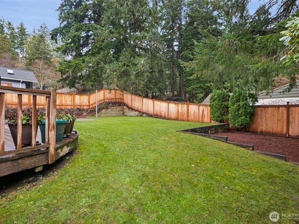 19714 41st Avenue NE, Lake Forest Park WA 98155