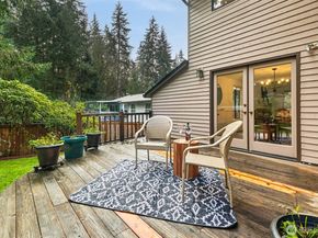 19714 41st Avenue NE, Lake Forest Park WA 98155