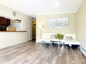 321 Bellevue Way SE 403, Bellevue WA 98004