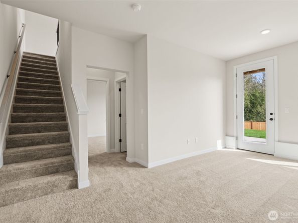 2073 NE Norseman Way, Poulsbo WA 98370