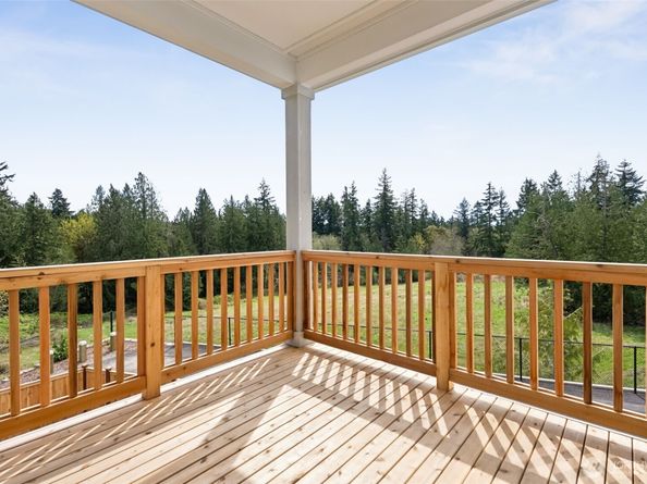 2073 NE Norseman Way, Poulsbo WA 98370