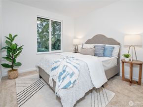 24221 SE 38th Place, Sammamish WA 98029