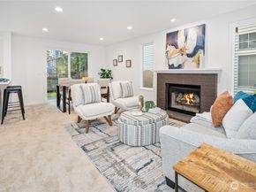 24221 SE 38th Place, Sammamish WA 98029