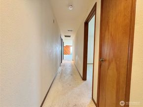 4222 Beach Drive SW 401, Seattle WA 98116