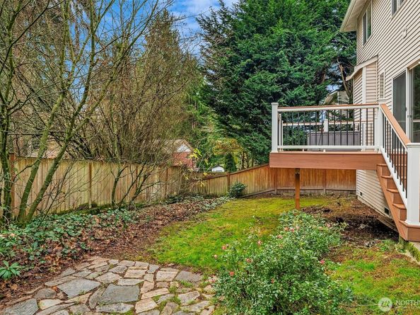 2104 151st Place SW, Lynnwood WA 98087