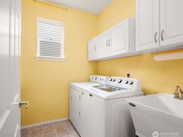 2104 151st Place SW, Lynnwood WA 98087