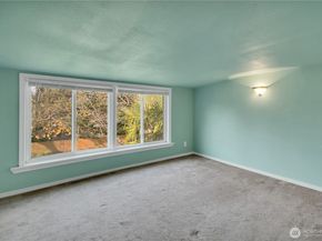 1547 SW Myrtle Street, Seattle WA 98106