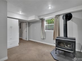 1547 SW Myrtle Street, Seattle WA 98106