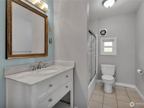 1547 SW Myrtle Street, Seattle WA 98106