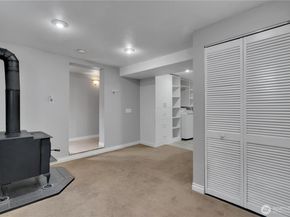 1547 SW Myrtle Street, Seattle WA 98106