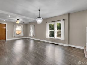 1547 SW Myrtle Street, Seattle WA 98106