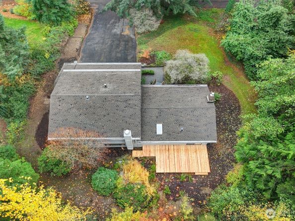 22710 2nd Avenue SE, Bothell WA 98021