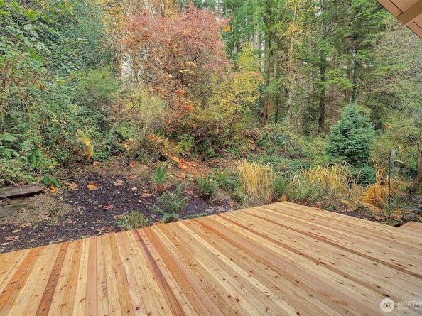 22710 2nd Avenue SE, Bothell WA 98021