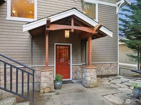 17412 32nd Avenue NE, Lake Forest Park WA 98155