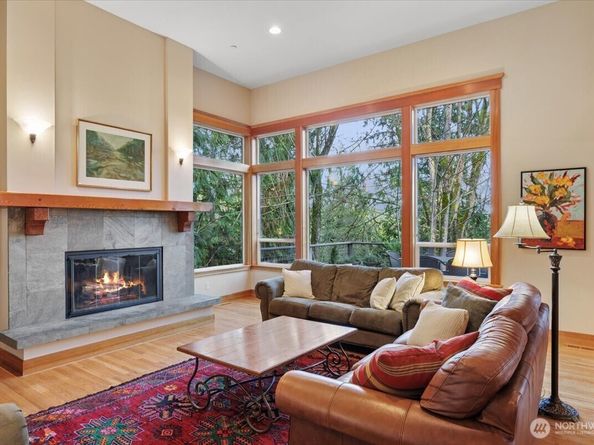 17412 32nd Avenue NE, Lake Forest Park WA 98155