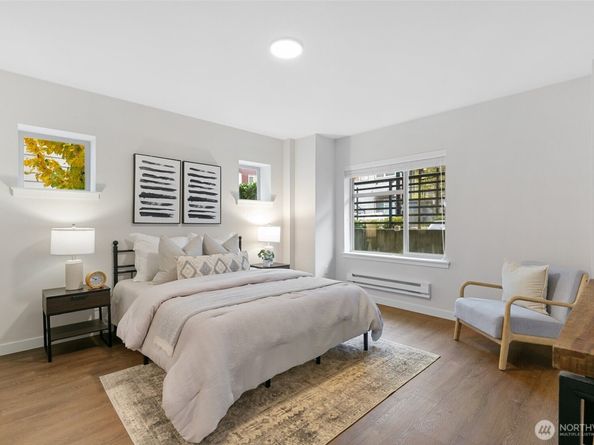 925 6th Avenue NE 10.1, Issaquah WA 98029