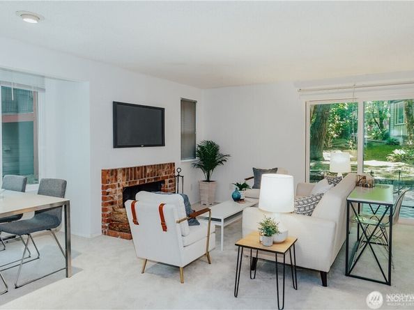 14409 NE 30th Place, Bellevue WA 98007