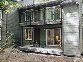 14409 NE 30th Place, Bellevue WA 98007