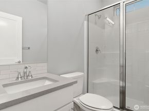 9713 5th Lane SW 80, Seattle WA 98106