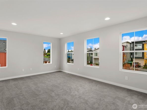 9713 5th Lane SW 80, Seattle WA 98106