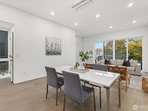 1114 26th Avenue D, Seattle WA 98122