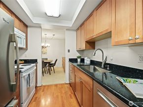 13717 Linden Avenue N 213, Seattle WA 98133