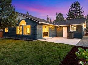 2144 N 146th Street, Shoreline WA 98133