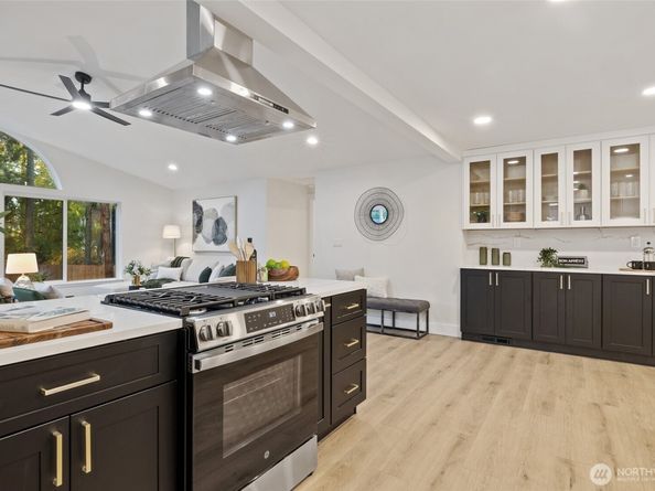 2144 N 146th Street, Shoreline WA 98133