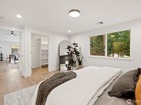 2144 N 146th Street, Shoreline WA 98133