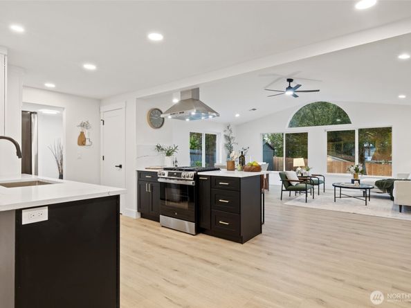 2144 N 146th Street, Shoreline WA 98133