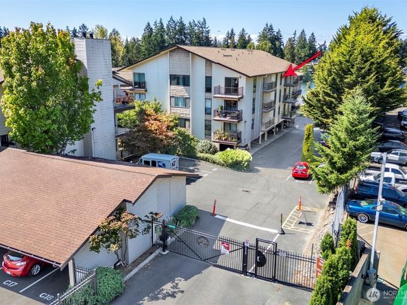 13229 Linden Avenue N 509B, Seattle WA 98133