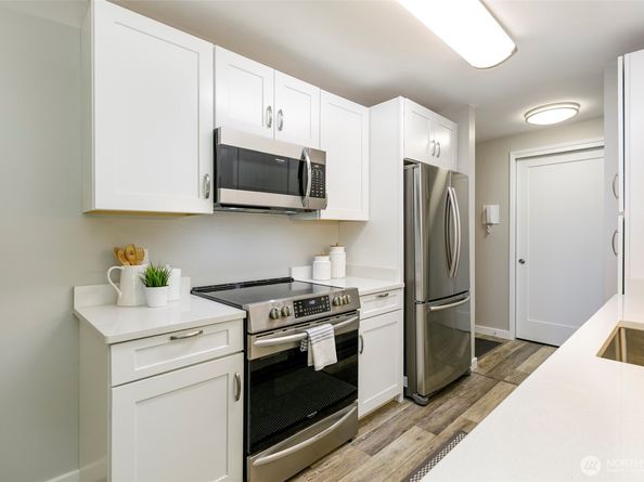 13229 Linden Avenue N 509B, Seattle WA 98133