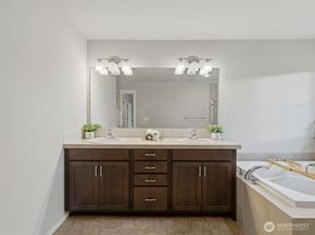 9929 13th Street SE, Lake Stevens WA 98258