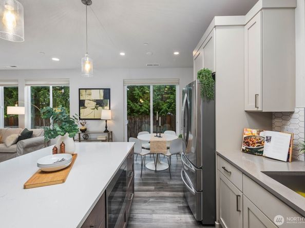 1825 153rd Street SW, Lynnwood WA 98087