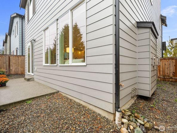 1825 153rd Street SW, Lynnwood WA 98087