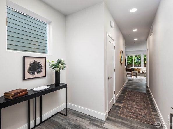 1825 153rd Street SW, Lynnwood WA 98087