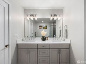 1825 153rd Street SW, Lynnwood WA 98087