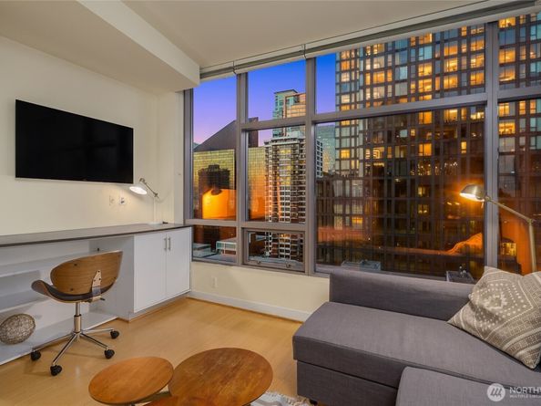 2033 2nd Avenue 1106, Seattle WA 98121