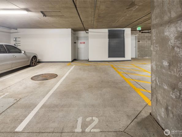 2033 2nd Avenue 1106, Seattle WA 98121