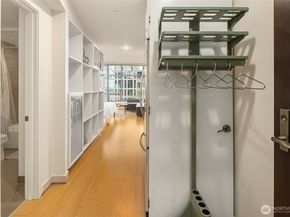 2033 2nd Avenue 1106, Seattle WA 98121