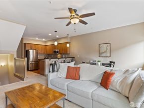 2115 201st Place SE L2, Bothell WA 98012