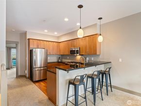 2115 201st Place SE L2, Bothell WA 98012